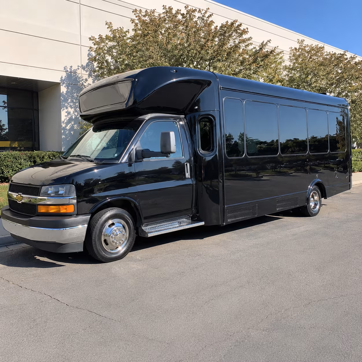 Lakeland Birthday, Sweet 16, & Quinceañera Party Bus Rentals