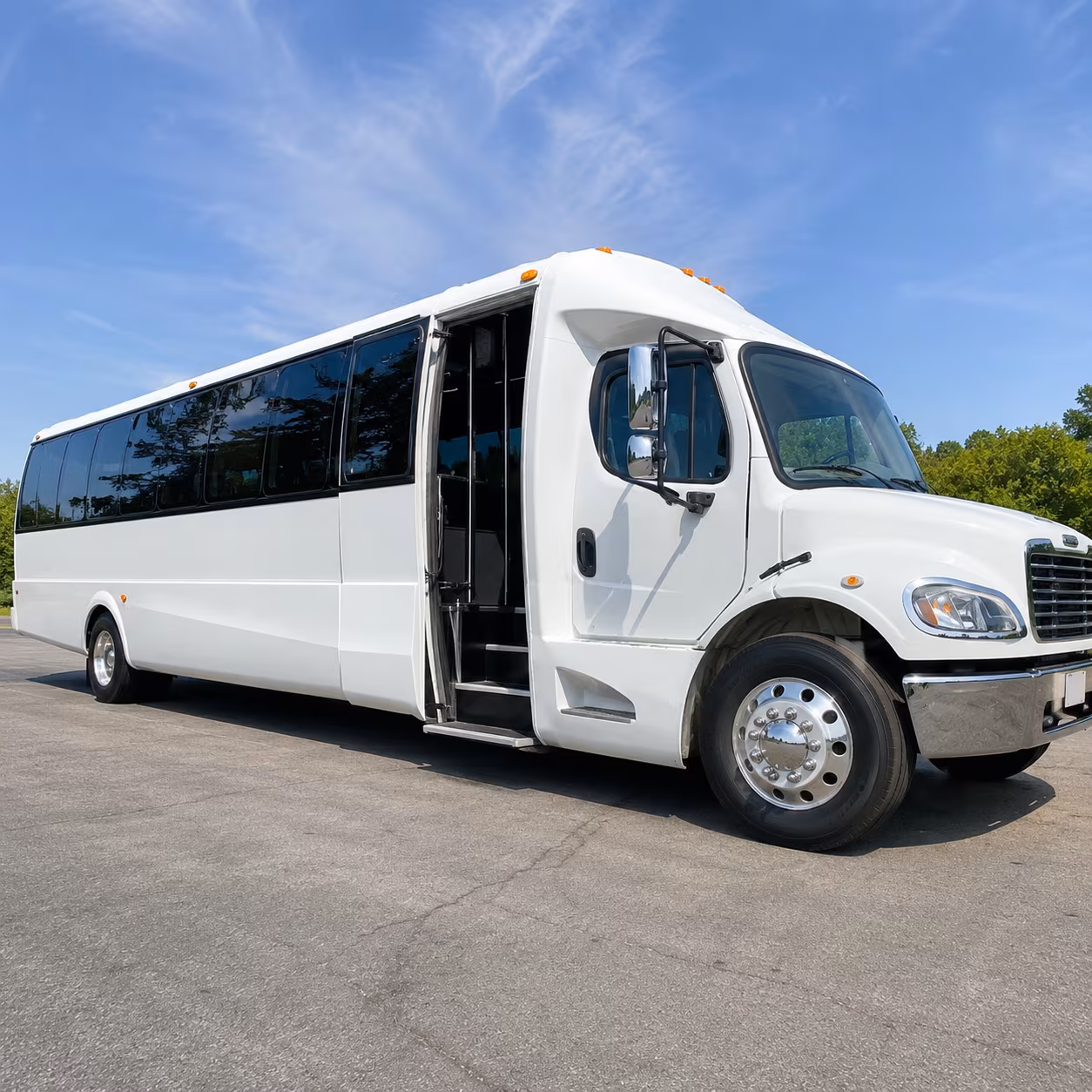 Orlando Airport Shuttle & Transportation party bus exterior