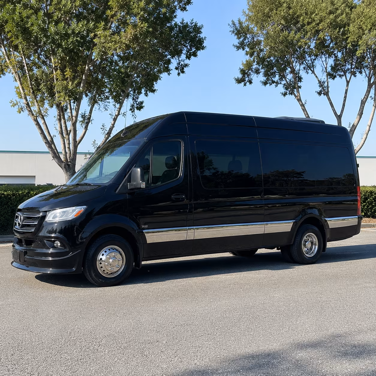 Orlando Airport Shuttle & Transportation party bus exterior