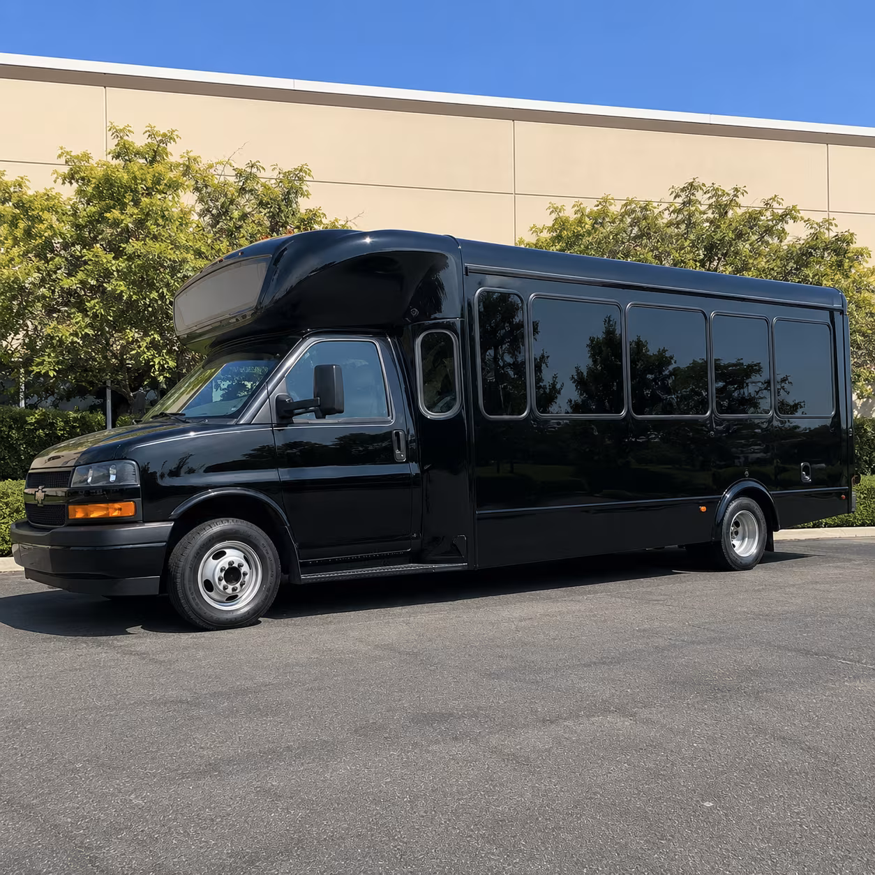 Orlando Birthday, Sweet 16, & Quinceañera Transportation pickup coordination