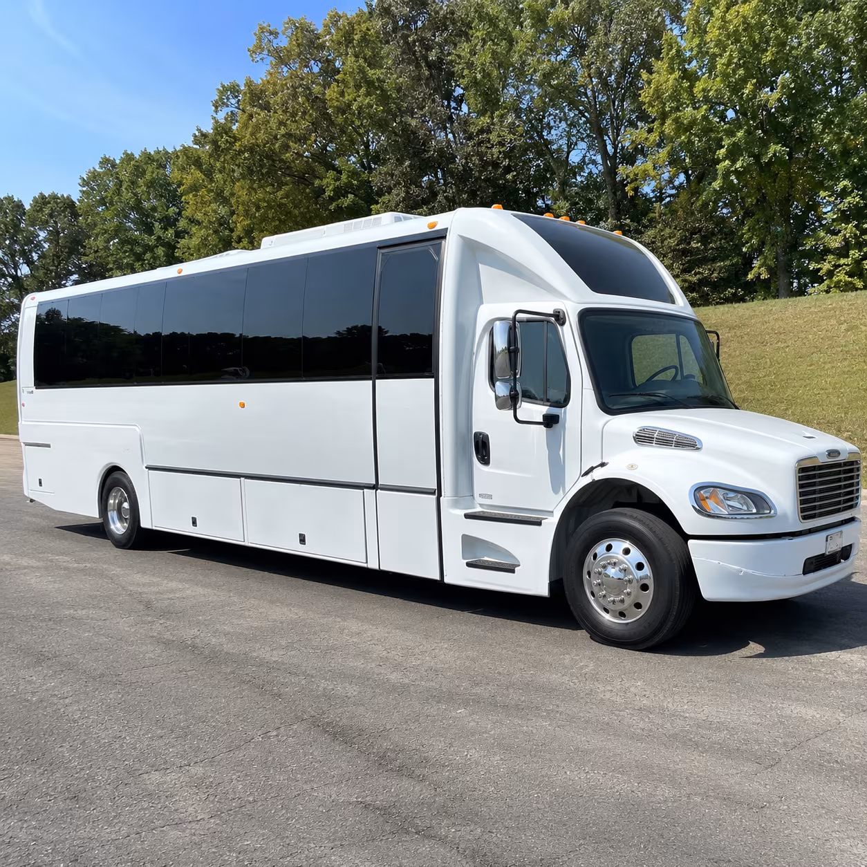 Orlando Winery Tour & Pub Crawl Transportation party bus exterior