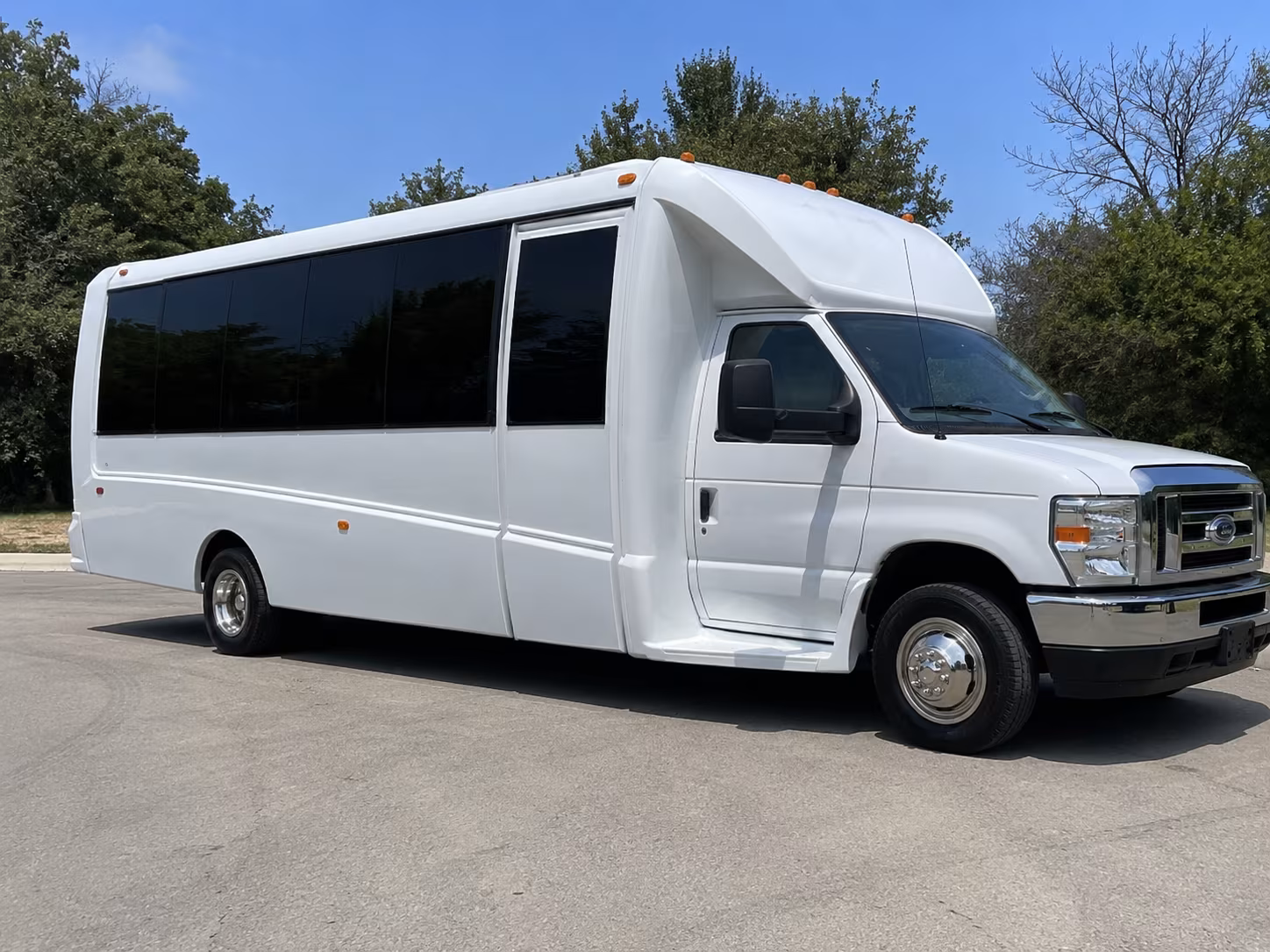 Orlando Winery Tour & Pub Crawl Transportation